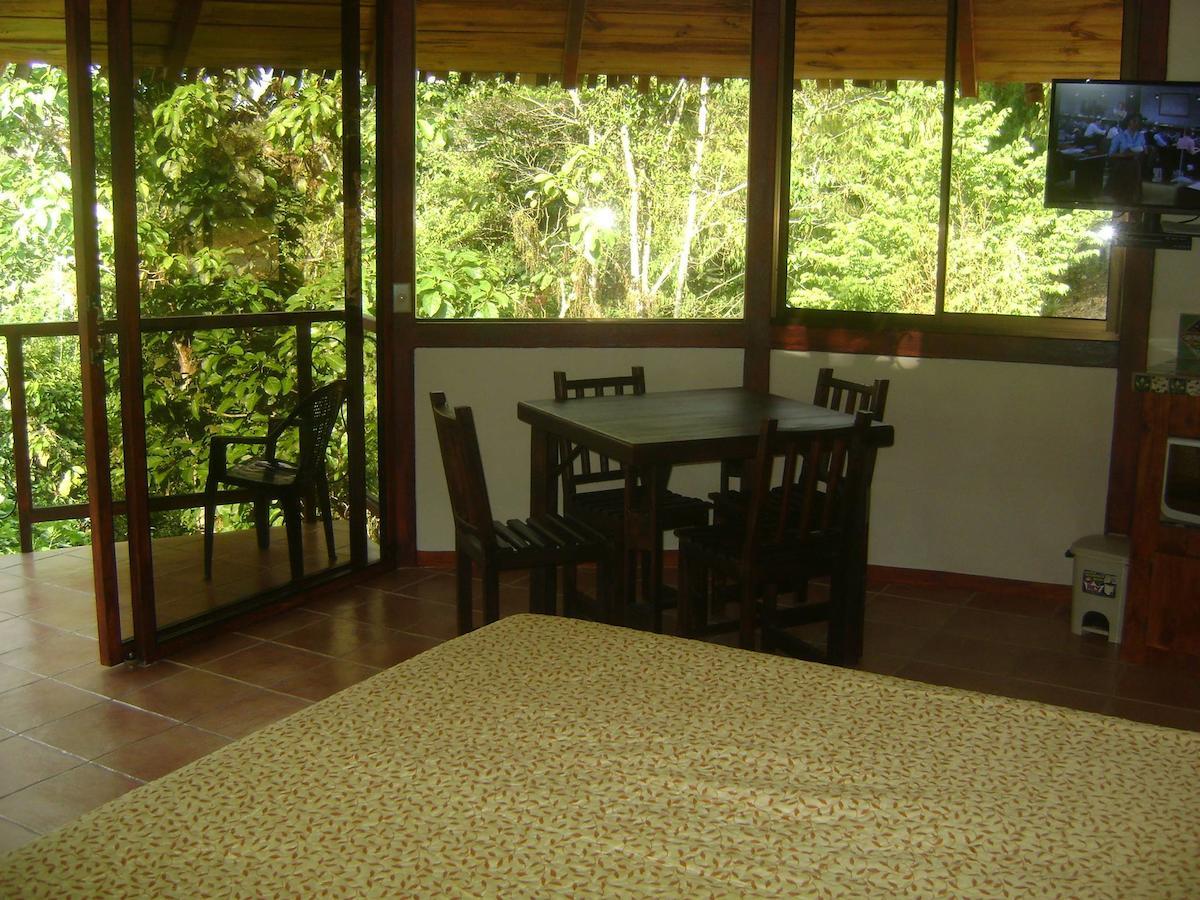 Cascata Del Bosco Cabinas San Vito Room photo